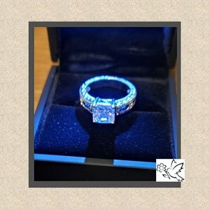 Diamond & Sapphire CZ solitaire